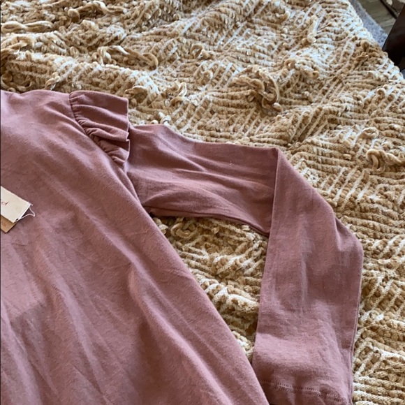 Conservative shirt in front & party in the back!! - Picture 3 of 7